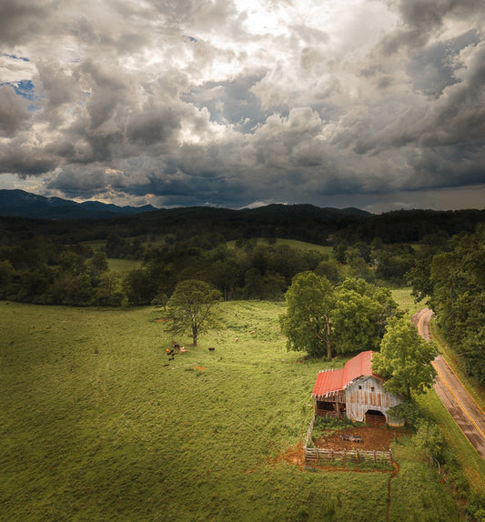 Old Barn Near Blairsville